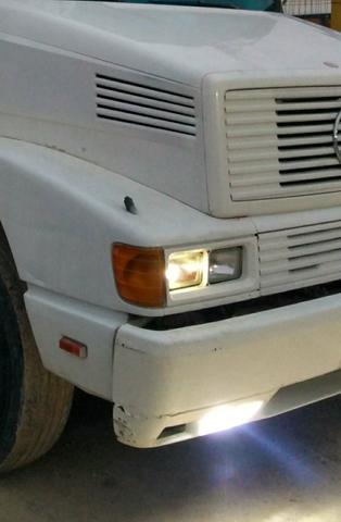 Para-choque com espoler