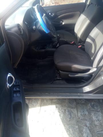 Nissan versa - Foto 5