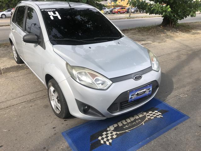Fiesta hatch 1.0 Completo 2014 GNV - Foto 4