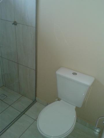 Kinete em área central com ou sem moveis , garagem e churrasqueira - Foto 2
