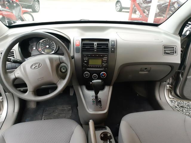 Hyundai - Tucson 2.0 Automatico 2010 - Foto 8