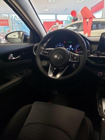 KIA CERATO EX - Foto 10