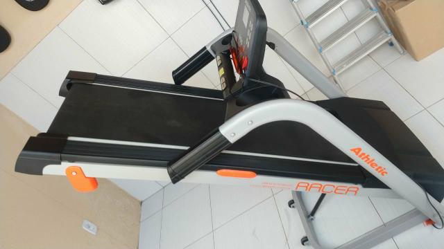 Vendo Esteira Atheltic Race - Foto 4