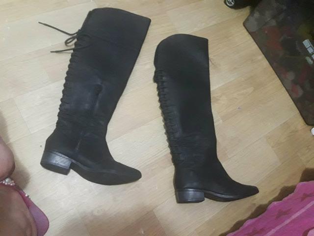 Bota 37