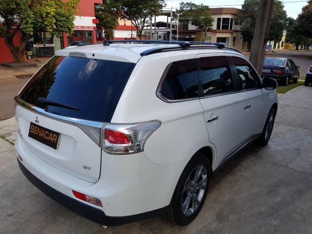 Outlander GT 4WD 3.0 V6 Aut. 2015 - Foto 4