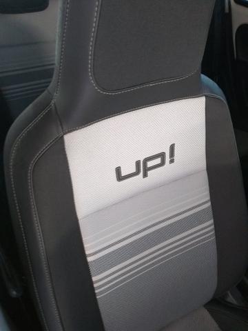 Up Black White - Foto 9