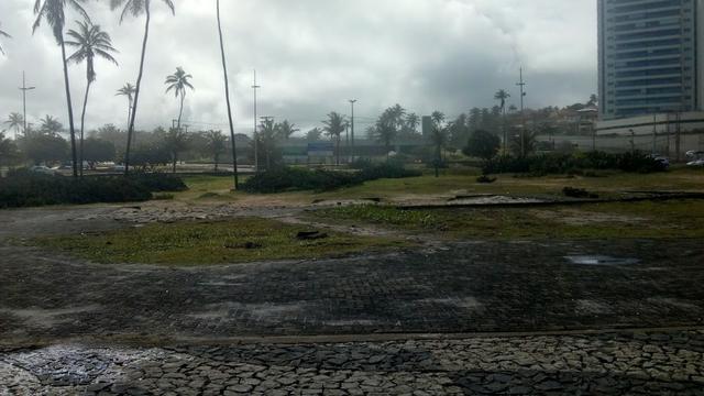 Terreno ,Patamares orla ,Garagens - Foto 9