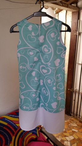 Vestido Colorido da Super Poderosas Novo - Foto 2