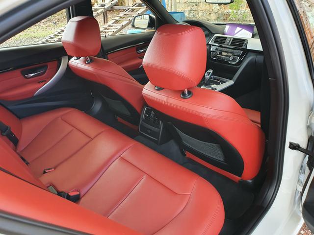 BMW 328I M 2018/2018 c/ 10 mil kms - Foto 10
