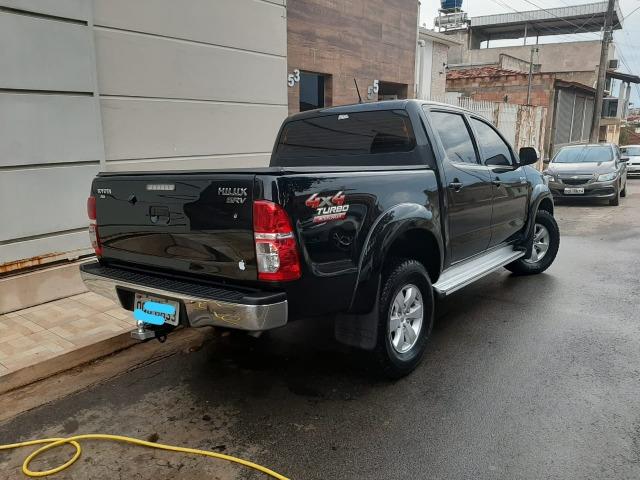 Toyota Hilux - Foto 8