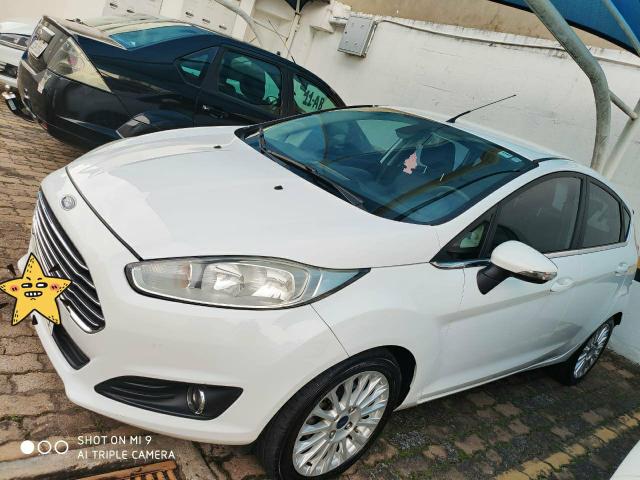 New Fiesta Titanium Hatch - Foto 2