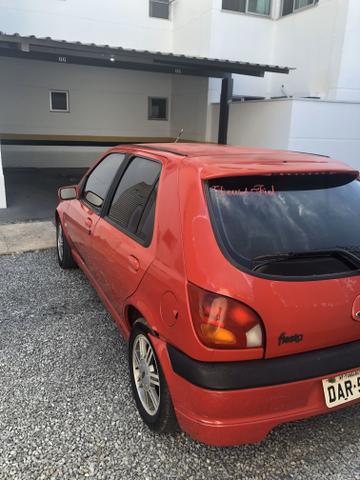 Ford Fiesta Sport 2000/2001 1.6 - Foto 6