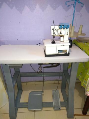 Máquina de Costura Galoneira Semi-industrial