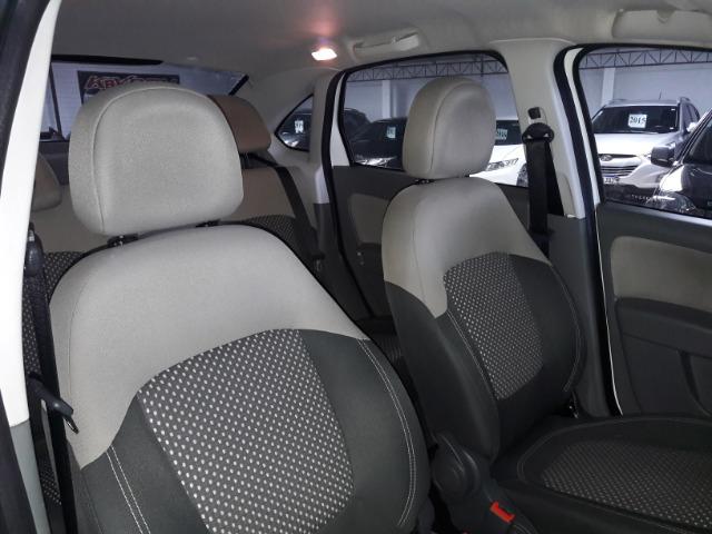 Grand siena essence 1.6 ano 2015 placa i completo roda de liga som usb air bag abs - Foto 17