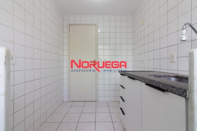 Apartamento com 3 quartos à venda por R$ 260000.00, 54.43 m2 - CAPAO RASO - CURITIBA/PR - Foto 14