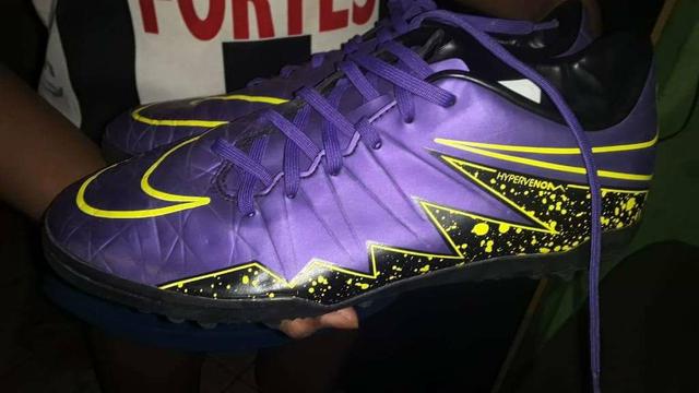 Chuteira nike hypervenom - Foto 4