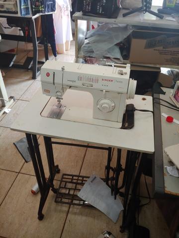 Vende se maquina de costura singer/facilita - Foto 3