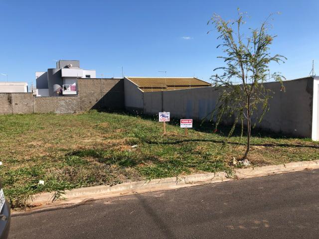 Terreno no Parque dos Ipês