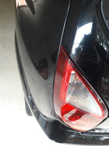 Vendo um celta Preto cegundo dono novinho bem conservado quilometragem 124 - Foto 7