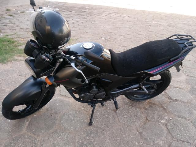 Moto fazer edicão limitada - Foto 2