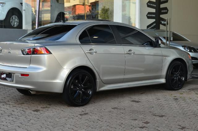 Lancer 2.0 - Teto Solar - Rodas aro 18" - Central Multimídia - Foto 7
