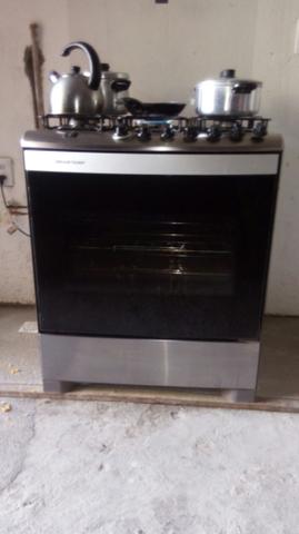 Fogão 6 bocas inox, elétrico, com forno grande - Foto 3