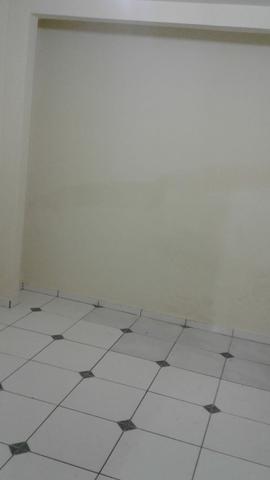 Aluga-se casa na região do Pinheirinho - Foto 6