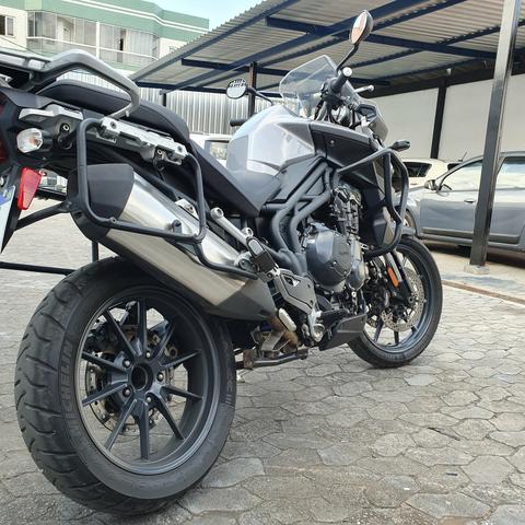 Triump Tiger Explorer 1200cc - Foto 4
