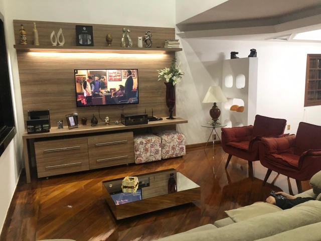 Casa Mobiliada condomínio Fechado. 4 qtos (1 suite)