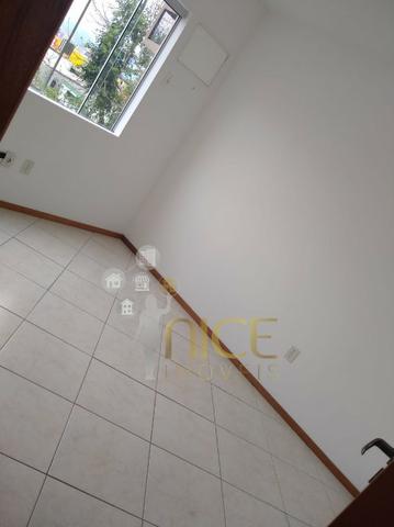 Amplo apartamento com 01 suíte + 01 dormitório no centro de Itajaí - Foto 6