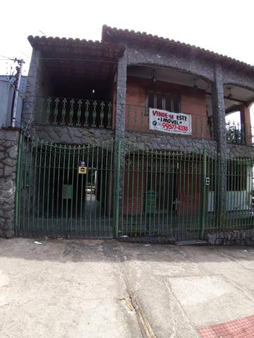 Casa excelente localização
