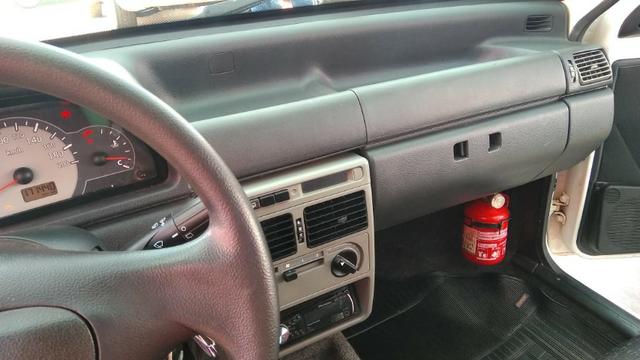 Fiat Uno Mille Fire Economy Way 1.0 (Flex) 4p 2013 - Foto 12