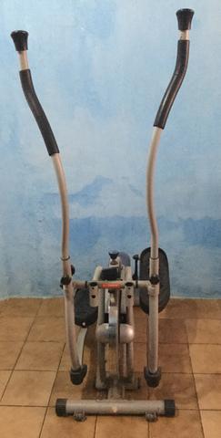 Bicicleta Ergométrica (Elíptico) Orbitrek Elite - Foto 2