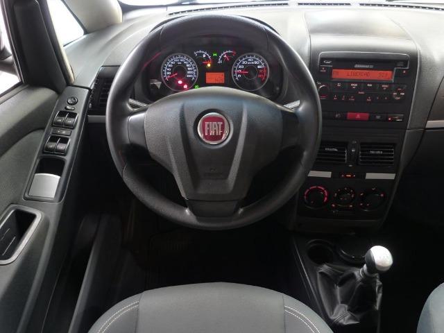 Fiat Idea Essence Flex 1.6 - Foto 16
