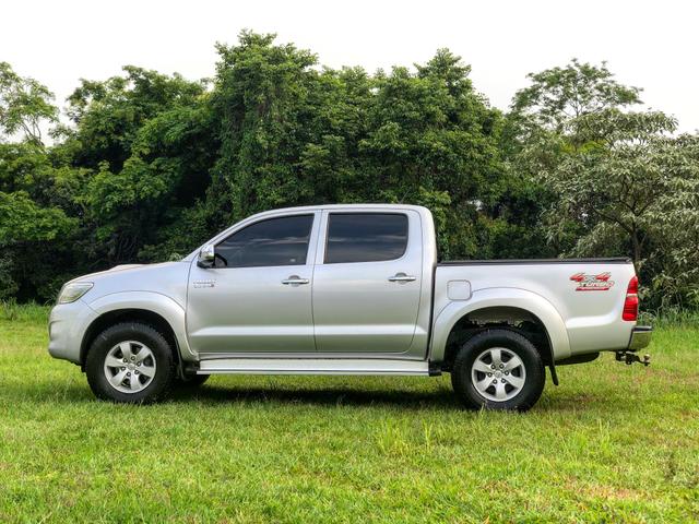 TOYOTA HILUX 3.0 SRV DIESEL 4x4 zerada!! - Foto 5