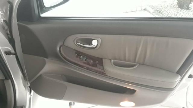 Nissan Maxima 3.0 GV - Foto 17