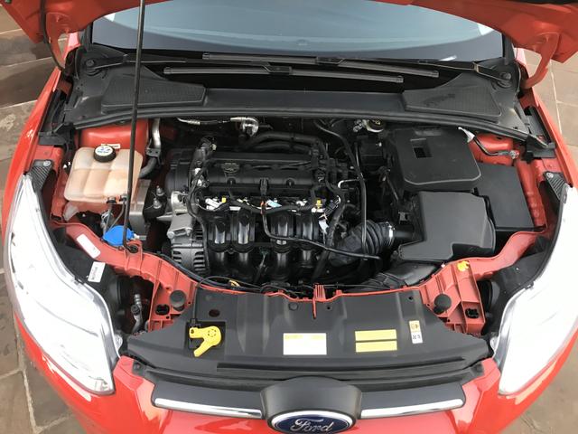 Ford Focus SE Manual 2015 - Foto 9