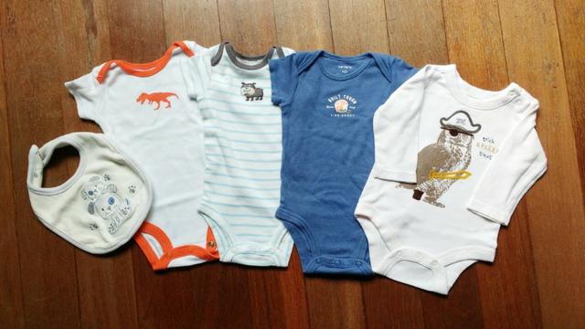 Roupas e toalha de banho Carter's - Foto 5