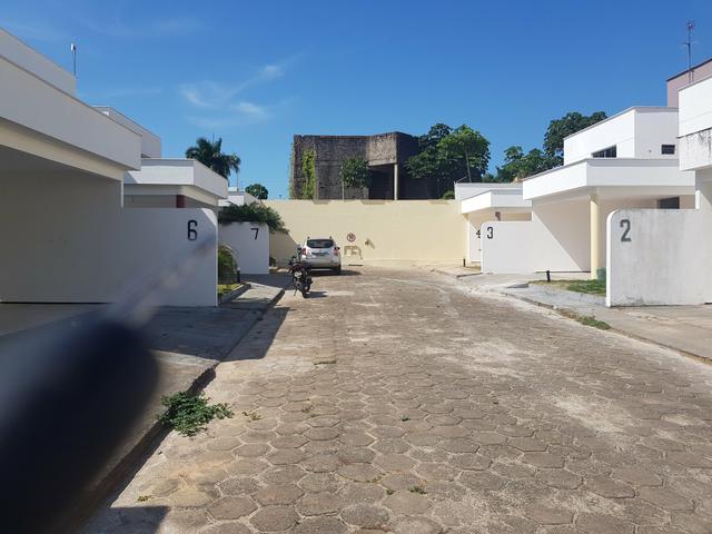 Casa duplexcom armários projetados, condomínio com apenas 8 casas - Foto 2