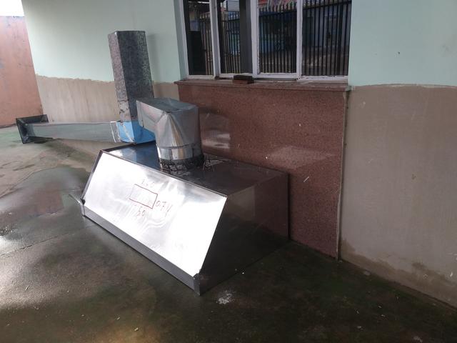 Coifa é chaminé para lanchonete