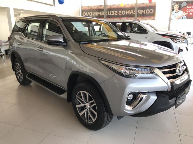 Toyota Sw4 SRX 2.8 Diesel 4x4 - 2020/2020 Lince Toyota Flamboyant - Foto 2