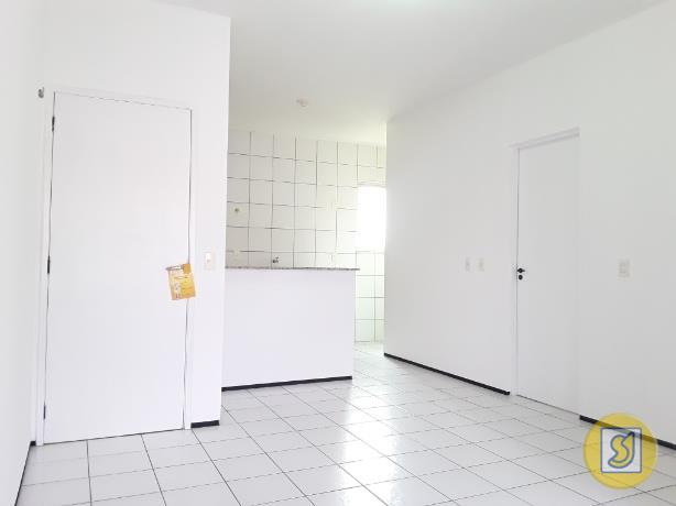 Apartamento para alugar com 2 dormitórios em Curio, Fortaleza cod:50078 - Foto 6