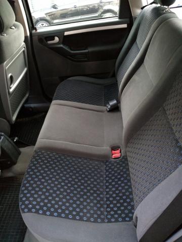 Chevrolet Meriva Premium esytronic 1.8 ano 2012