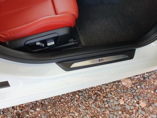 BMW 328I M 2018/2018 c/ 10 mil kms - Foto 9