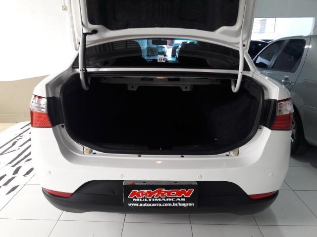 Grand siena essence 1.6 ano 2015 placa i completo roda de liga som usb air bag abs - Foto 12