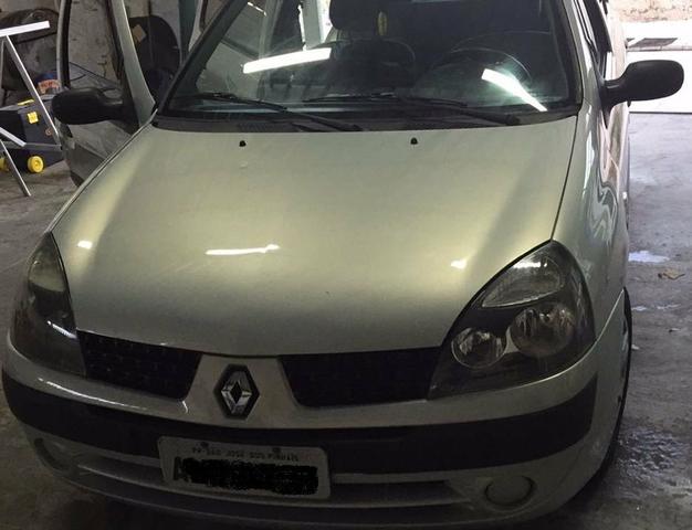 Clio 1.6 2004 4 portas