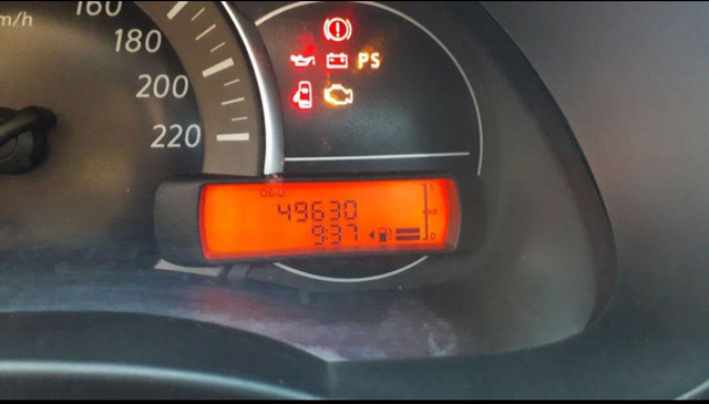 NISSAN MARCH 1.0 COMPLETO 2017 - Foto 6