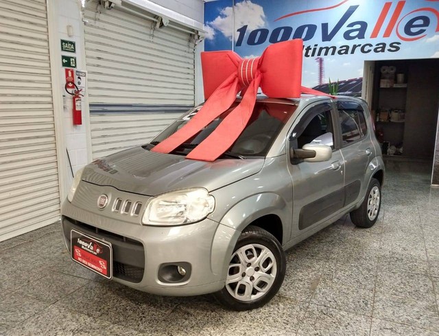 UNO 2011/2012 1.0 EVO VIVACE 8V FLEX 4P MANUAL