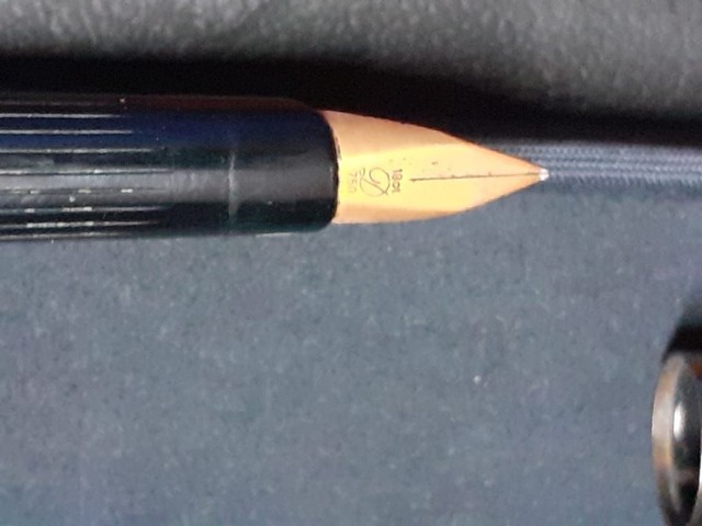 Caneta marca Mont Blanc modelo le clássic nova - Foto 4