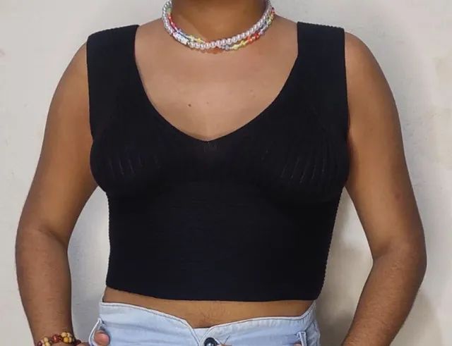 Croped de tricot preto